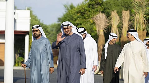 UAE rulers discuss ways to advance the nation's growth