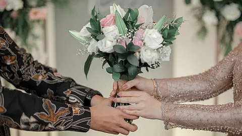 indonesian women trapped in temporary pleasure marriages with tourists for money