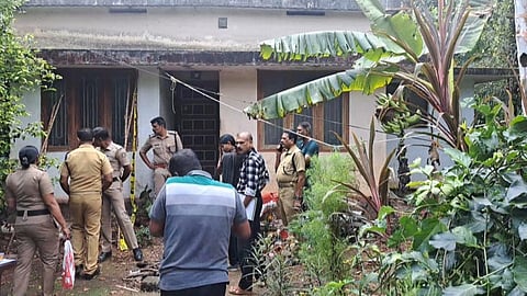 andhra native woman found dead at koraty