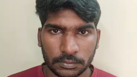 A man was arrested in the case of extorting 33 lakhs by offering online jobs