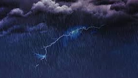 40-year-old woman dies after being struck by lightning in Kozhikode