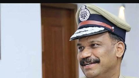 p vijayan ips appointed as  intelligence adgp