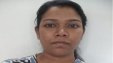 Woman Arrested for Extorting Money
