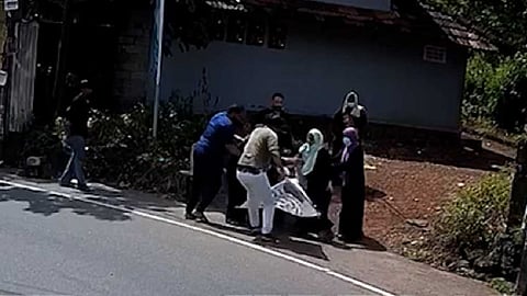 attack against old couple in malappuram