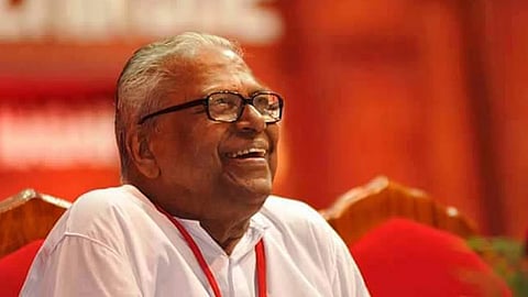 vs achuthanandans health condition remains critical