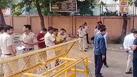 Loud blast heard near CRPF school in Delhi's Rohini; fire trucks, bomb squad, police rush to spot