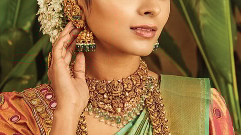 gold record rate today price hike 22-04-2025