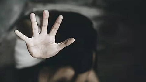 ഡെപ്യൂട്ടി കലക്റ്റർക്കെതിരേ ബലാത്സംഗത്തിനു കേസ് | Rape case against deputy collector