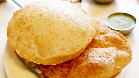 11-year-old dies after trying to eat three pooris together for lunch