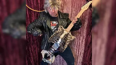 ‘Skelecaster’; Guitar made from uncle’s bones as a tribute