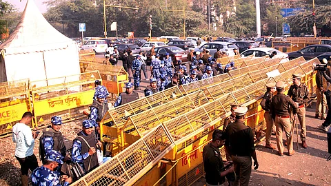 farmers protest at delhi