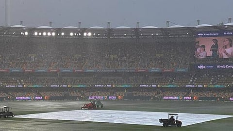Heavy rain in Brisbane; first day of third Test abandoned