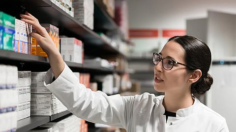 new law to regulate medicines and pharmacies in the uae