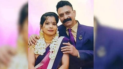 couples suicide celebrating marriage anniversary in wedding dress