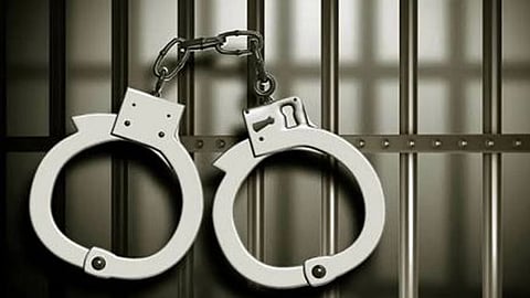 Nagpur woman handed over her husband to police over abusing woman and threatening them