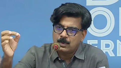 half price scam mathew kuzhalnadan cricticized reporter channel