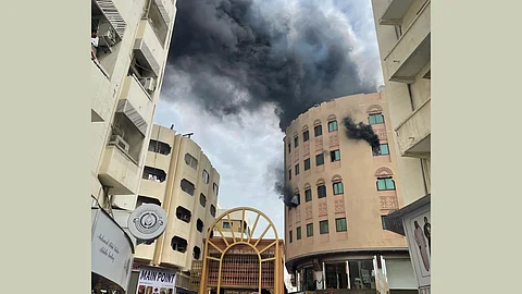 Major fire broke out in dubai gold souk
