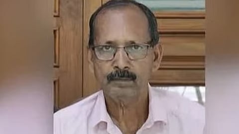 man died after being stung by a wild bee