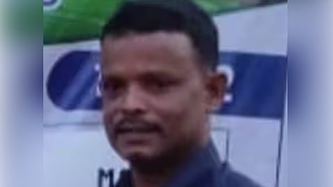 auto rikshaw driver beaten by private bus employees died at hospital in malappuram