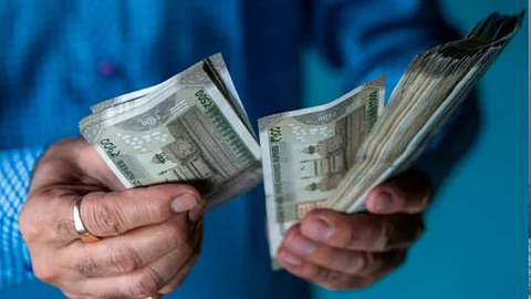 kerala government employees teachers and pensioners da dr sanctioned