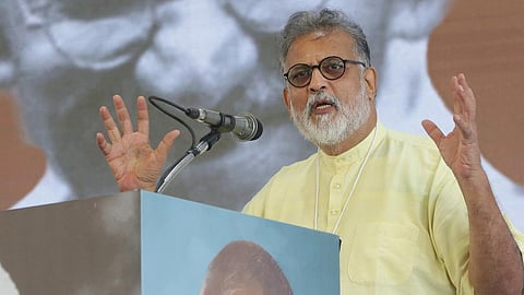 5 sangh parivar activists arrested in the case of stopping tushar gandhi