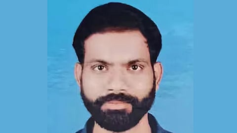 Youth tried to kill mother, and commits suicide