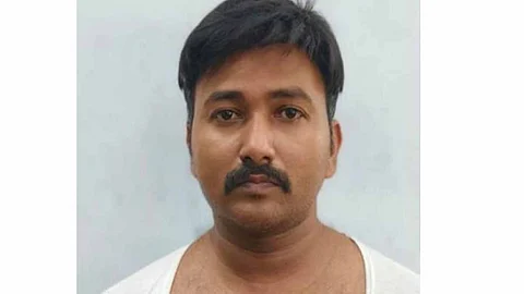 35-year-old man arrested for exposing genitals in front of women