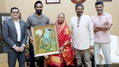 Yogi Adityanath blessing Vishnu Manchu's Kannappa