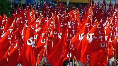 CITU leader expelled for pointing fingers at district secretary kozhikode