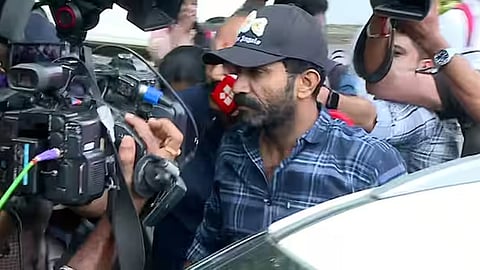 drug case shine tom chacko appear before cochin police station