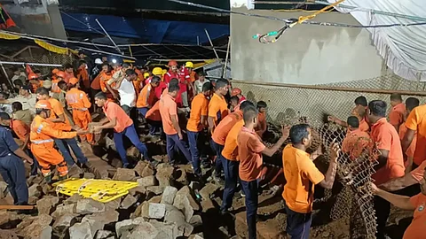 8 dead after temple wall collapses in andhra