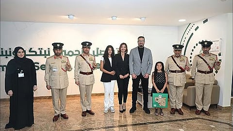 Dubai Police honors 8-year-old girls honesty