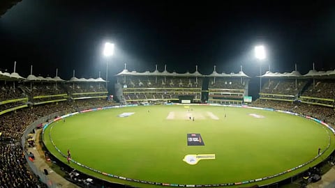 bomb threat to chepauk stadium and arun jaitley stadium