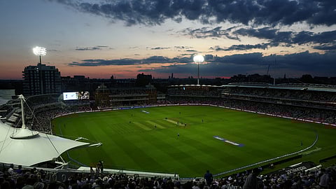 ecb offers bcci to host the remaining ipl matches in england