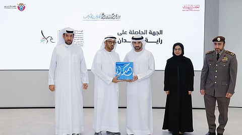 Dubai GDRFA receives Hamdan Flag for implementing government policies effectively