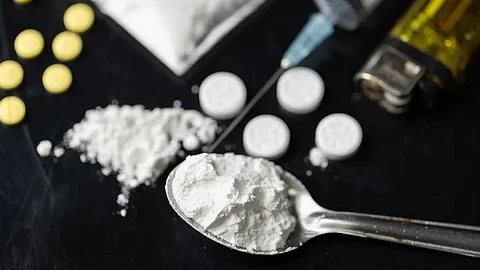 Cocaine deal through WhatsApp, doctor held