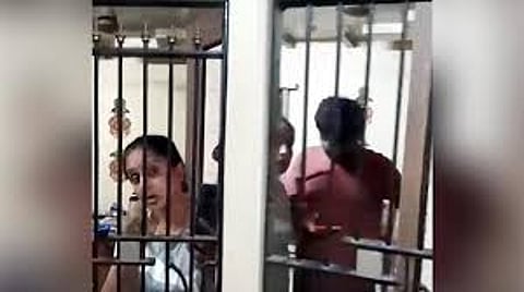 Couple refuses to pay for pizza delivery boy after he doesn't speak Marathi