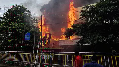 mysteries behind Kozhikode shopping complex fire