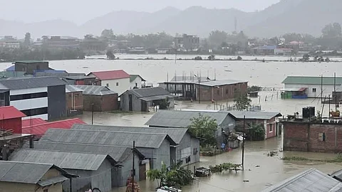 rain fury continues to lash northeast death toll 38
