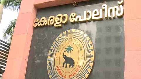 30 years of service and DGP rank are mandatory to become a police chief