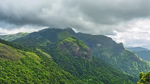 Crack in Veeramala hill Kasaragod