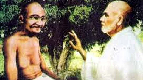 Gandhiji met Gurudev