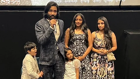 Vishnu Manchu awestruck by Mohanlal