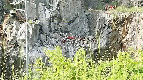 Accident at Konni quarry trapped two workers