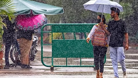 heavy rain at north india red alert
