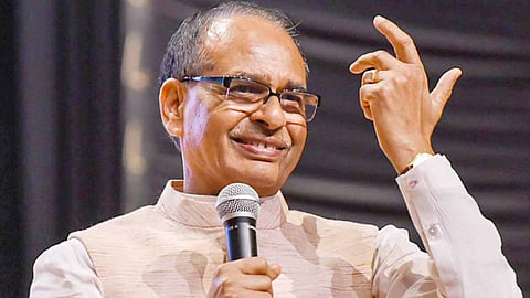 Shivraj Singh Chouhan orders to end practice of giving nano fertilizers and biostimulant products along with chemical fertilizers