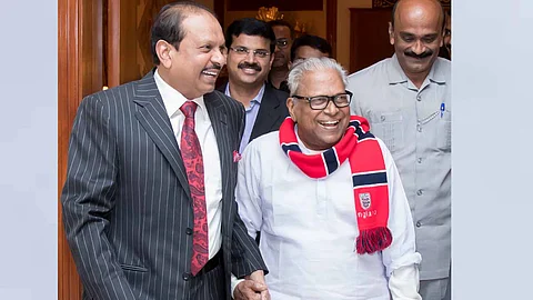 M.A. Yusuffali condoles the passing of VS