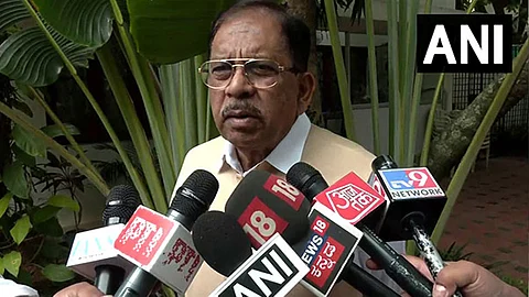 Karnataka Home Minister of soumya latha quitting sit