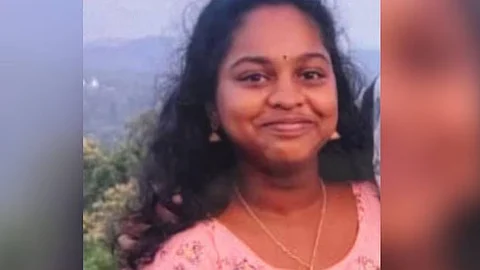Kollam young woman found dead in boyfriend's house