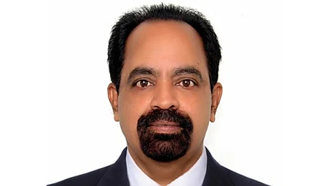 ലോകത്തെമ്പാടുമുള്ള പ്രവാസികളെ നിയമപരമായി ശാക്തീകരിക്കുകയെന്ന ലക്ഷ്യത്തോടെ ഒന്നര പതിറ്റാണ്ടുകളായി ഡൽഹി ആസ്ഥാനമായി പ്രവർത്തിച്ചു വരുന്ന സർക്കാരിതര സംഘടനയാണ് പ്രവാസി ലീഗൽ സെൽ